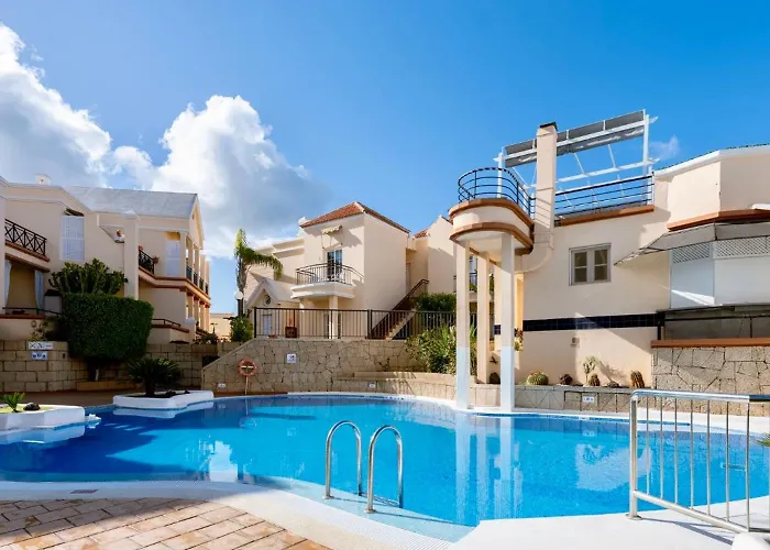 Park & Pool * Costa Adeje (Tenerife)